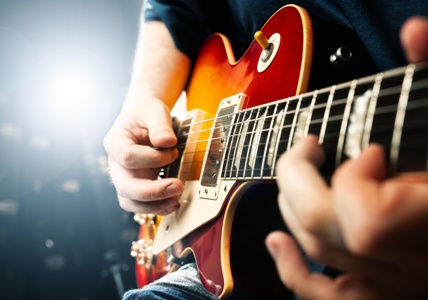 Guitar & bass lessons