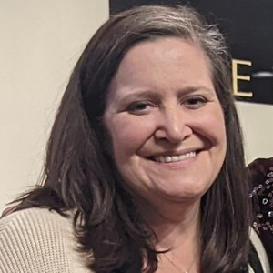 Shelly - Music Instructor